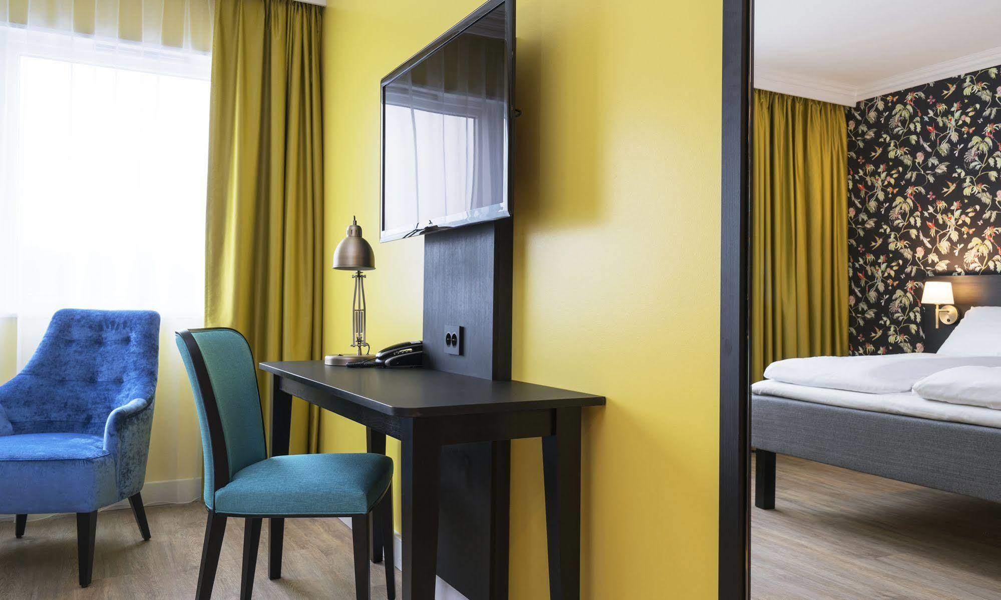 Thon Hotel Triaden Lorenskog Екстериор снимка